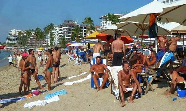 Original_gaybeachpv